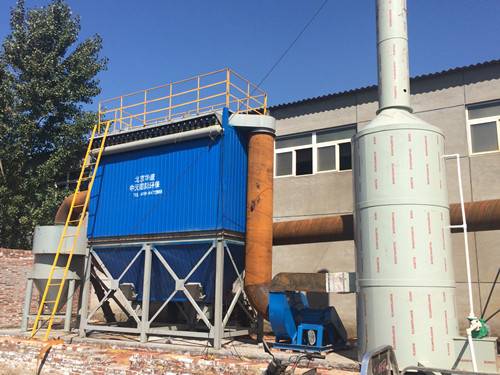 華康安裝的選型合理的旋風除塵器和氣箱脈沖布袋除塵器
